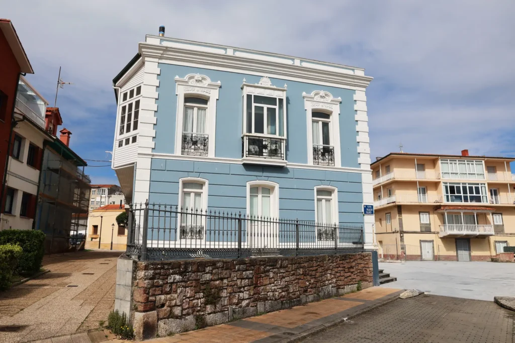 Casa de Fernández Quevedo de Heres 1