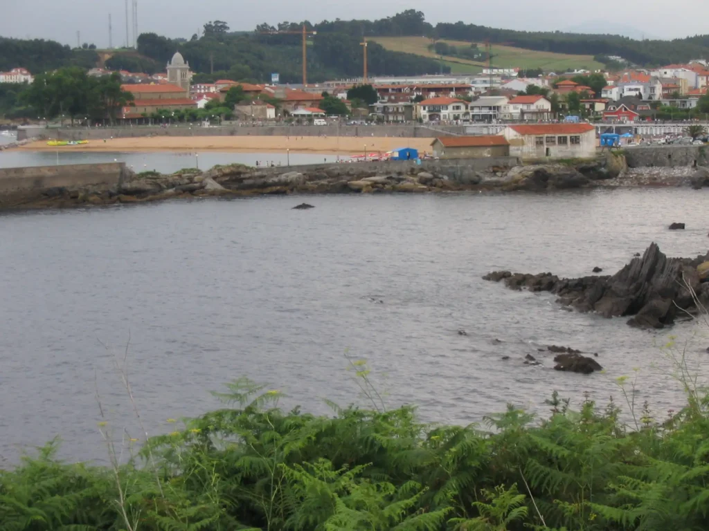 Luanco 23
