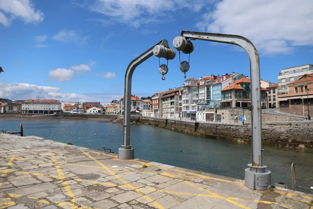 Muelle Pesquero de Luanco 10