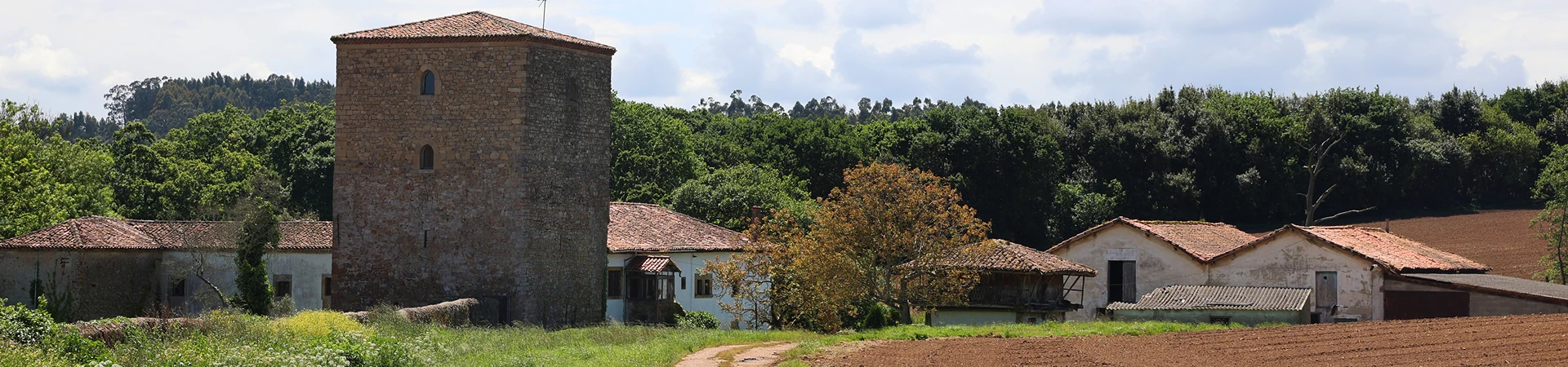 Façade du palais de Manzaneda